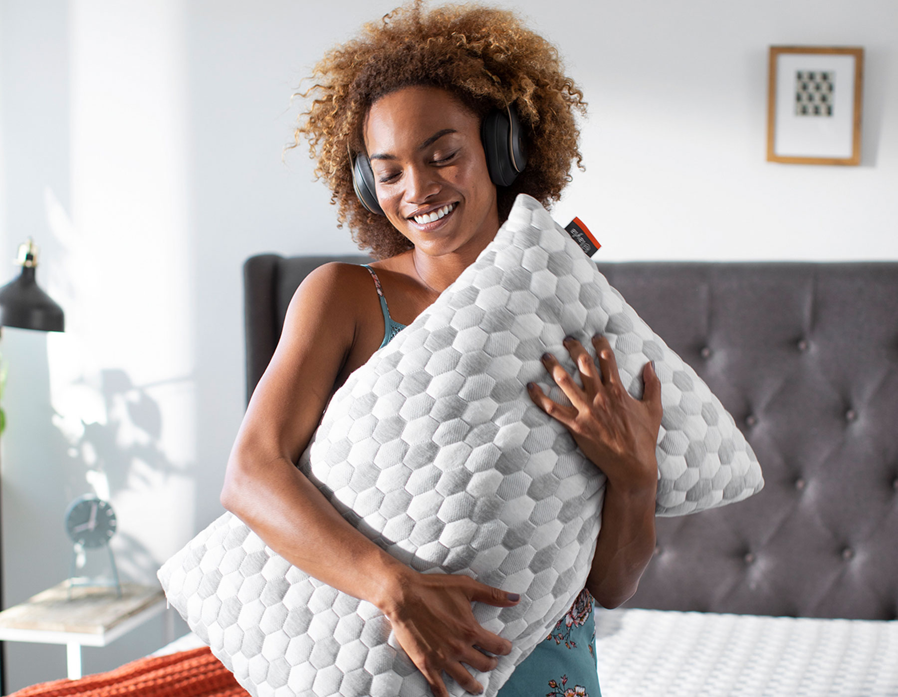 Layla Kapok Pillow