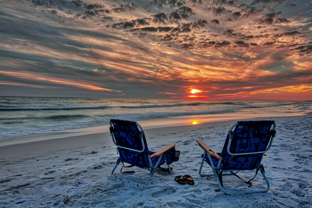 Rio Beach Classic 5-Position Lay-Flat Folding Beach Chair