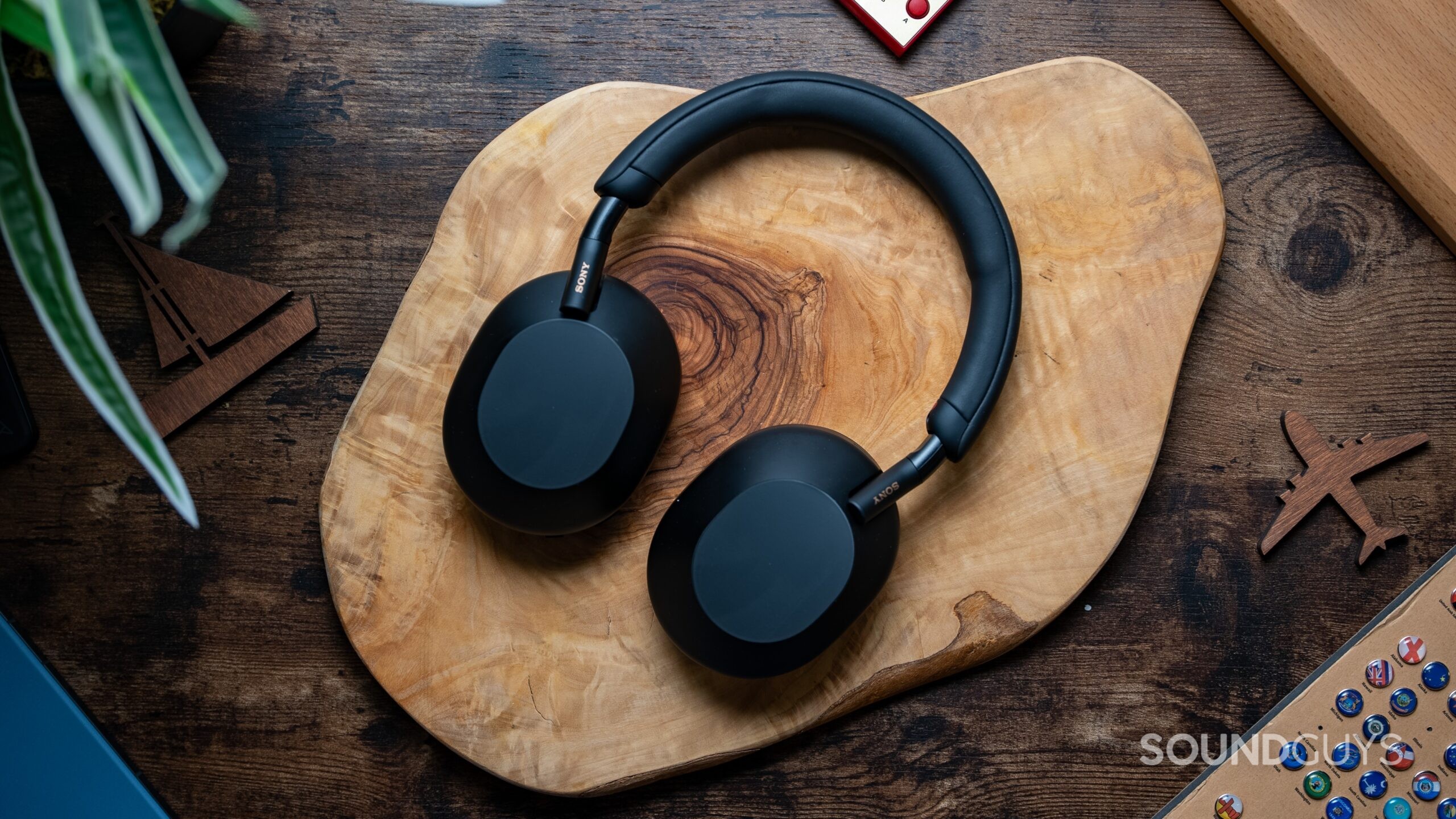 Sony WH-1000XM5