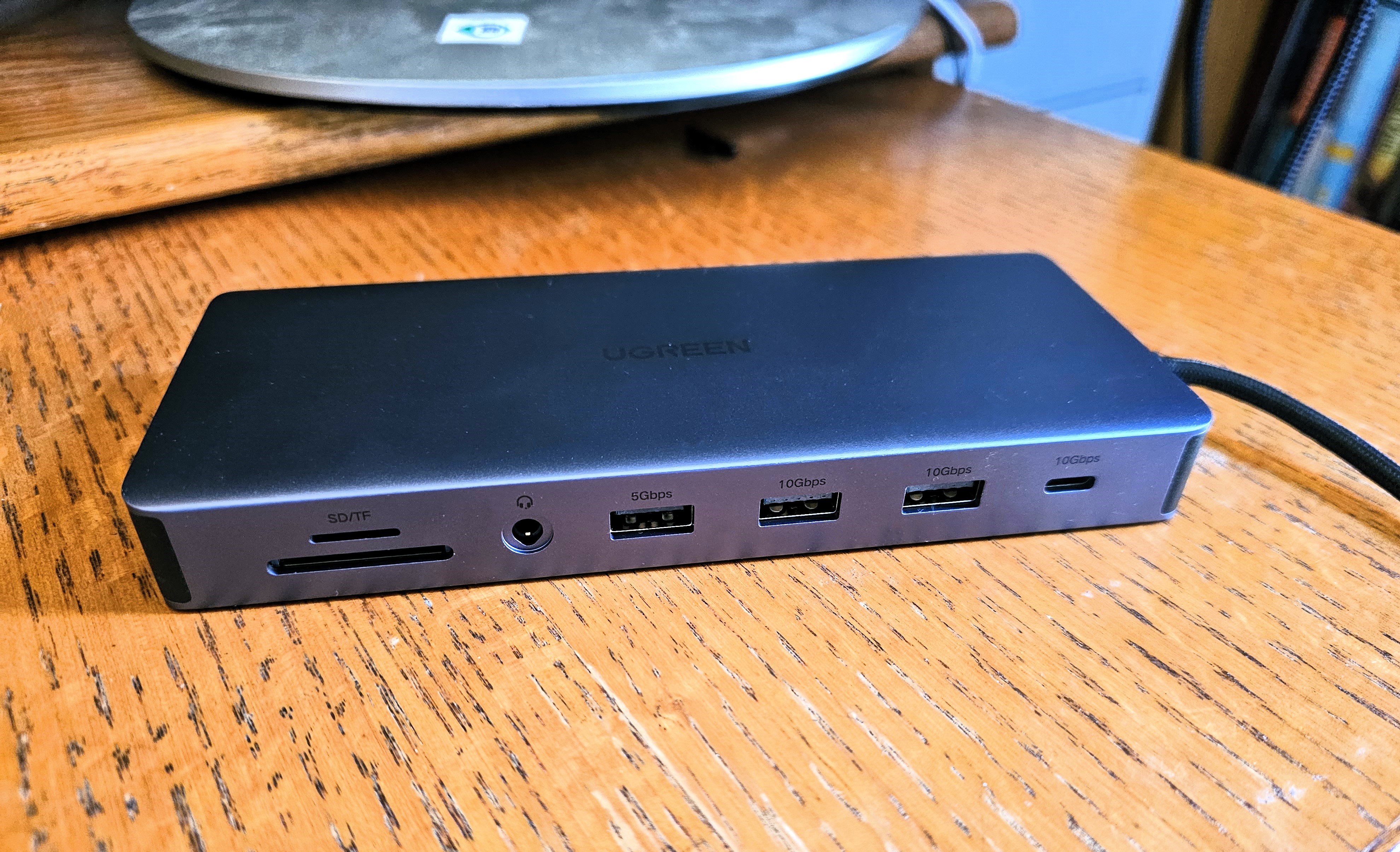 UGREEN Revodok Pro USB-C Dock