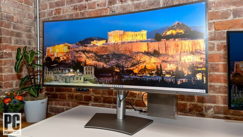 Dell UltraSharp 40 Curved Thunderbolt Hub Monitor (U4025QW)