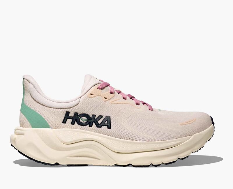 Hoka Arahi 8
