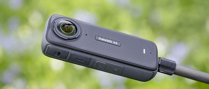 Insta360 X4