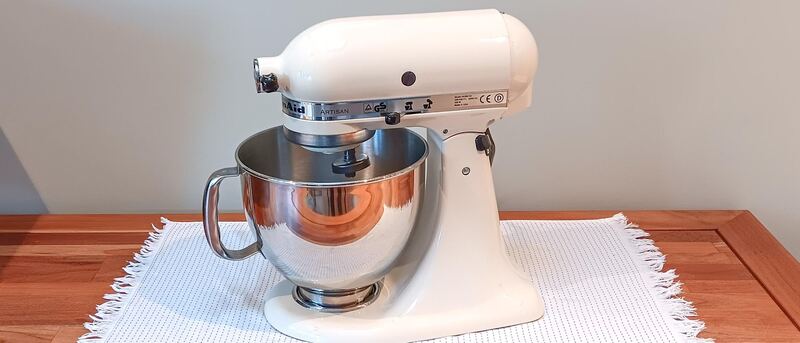 KitchenAid Artisan Series 5-Quart Tilt-Head Stand Mixer