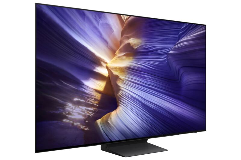 Samsung S90F